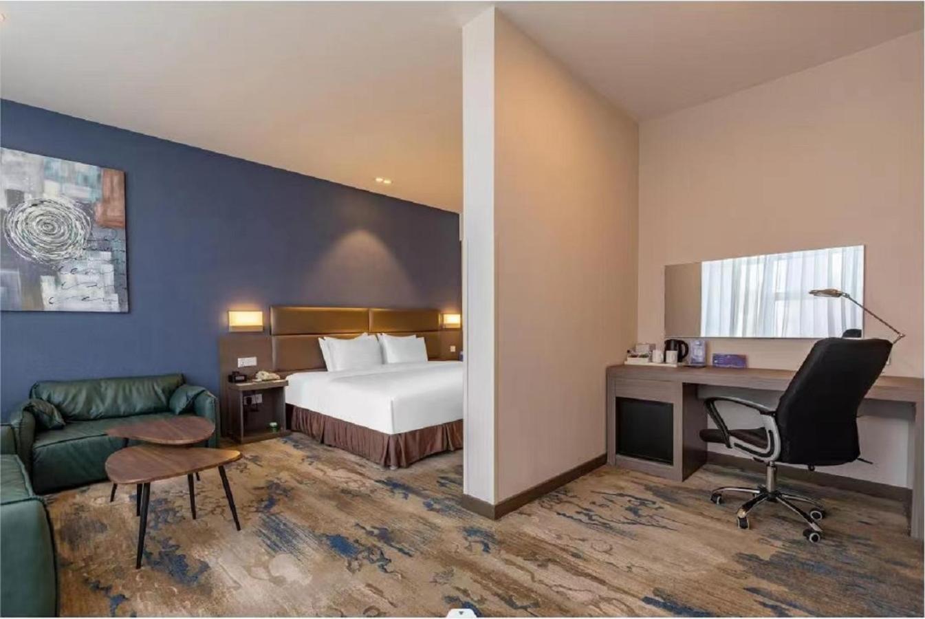 Holiday Inn Express Shenyang North Station By Ihg Εξωτερικό φωτογραφία