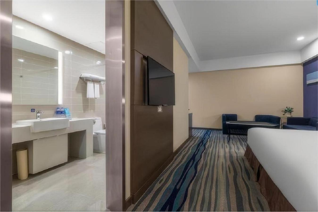Holiday Inn Express Shenyang North Station By Ihg Εξωτερικό φωτογραφία