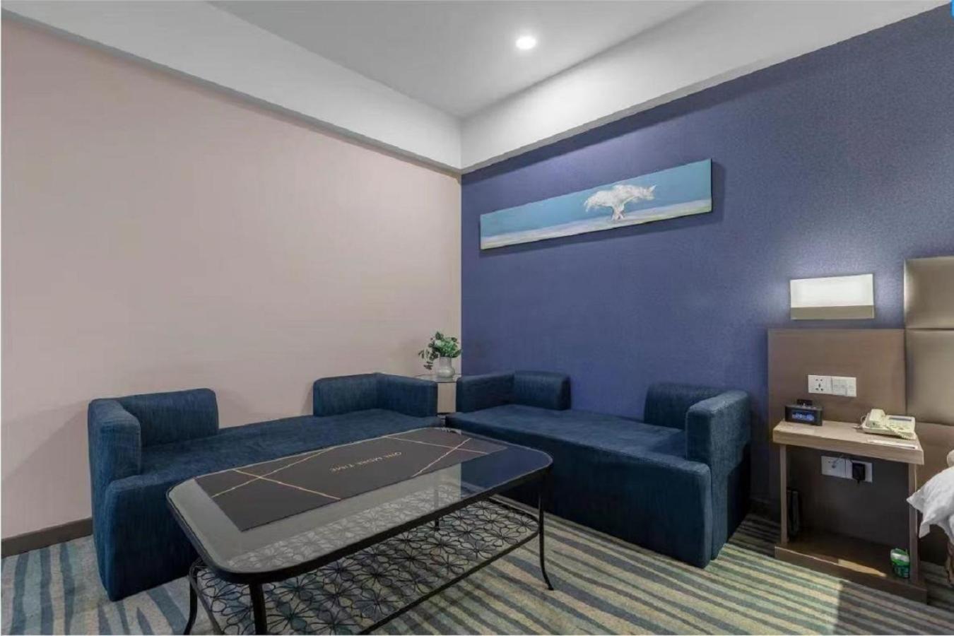 Holiday Inn Express Shenyang North Station By Ihg Εξωτερικό φωτογραφία