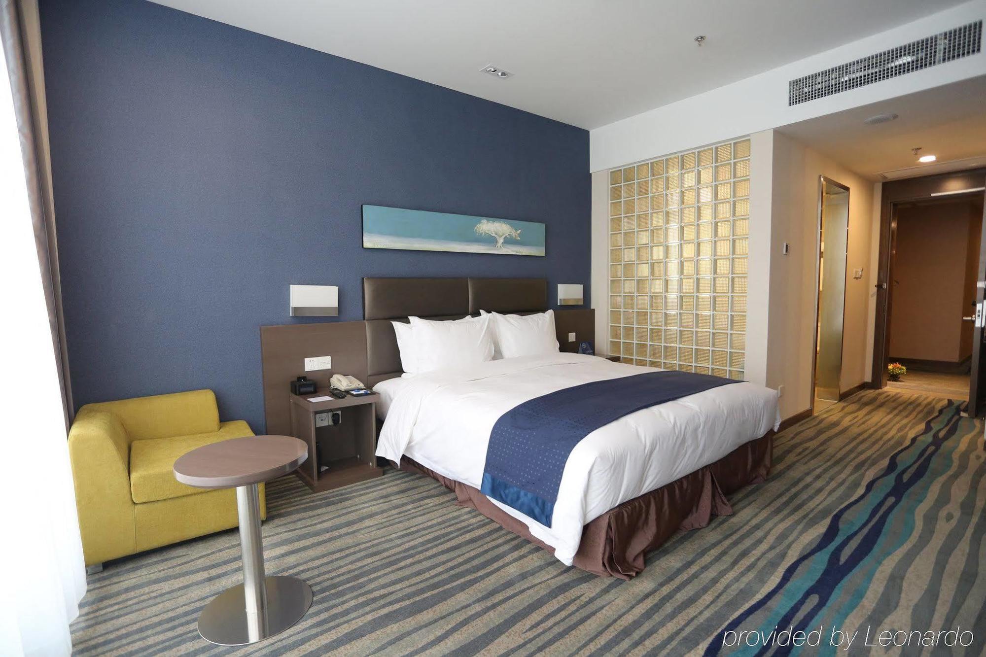 Holiday Inn Express Shenyang North Station By Ihg Εξωτερικό φωτογραφία