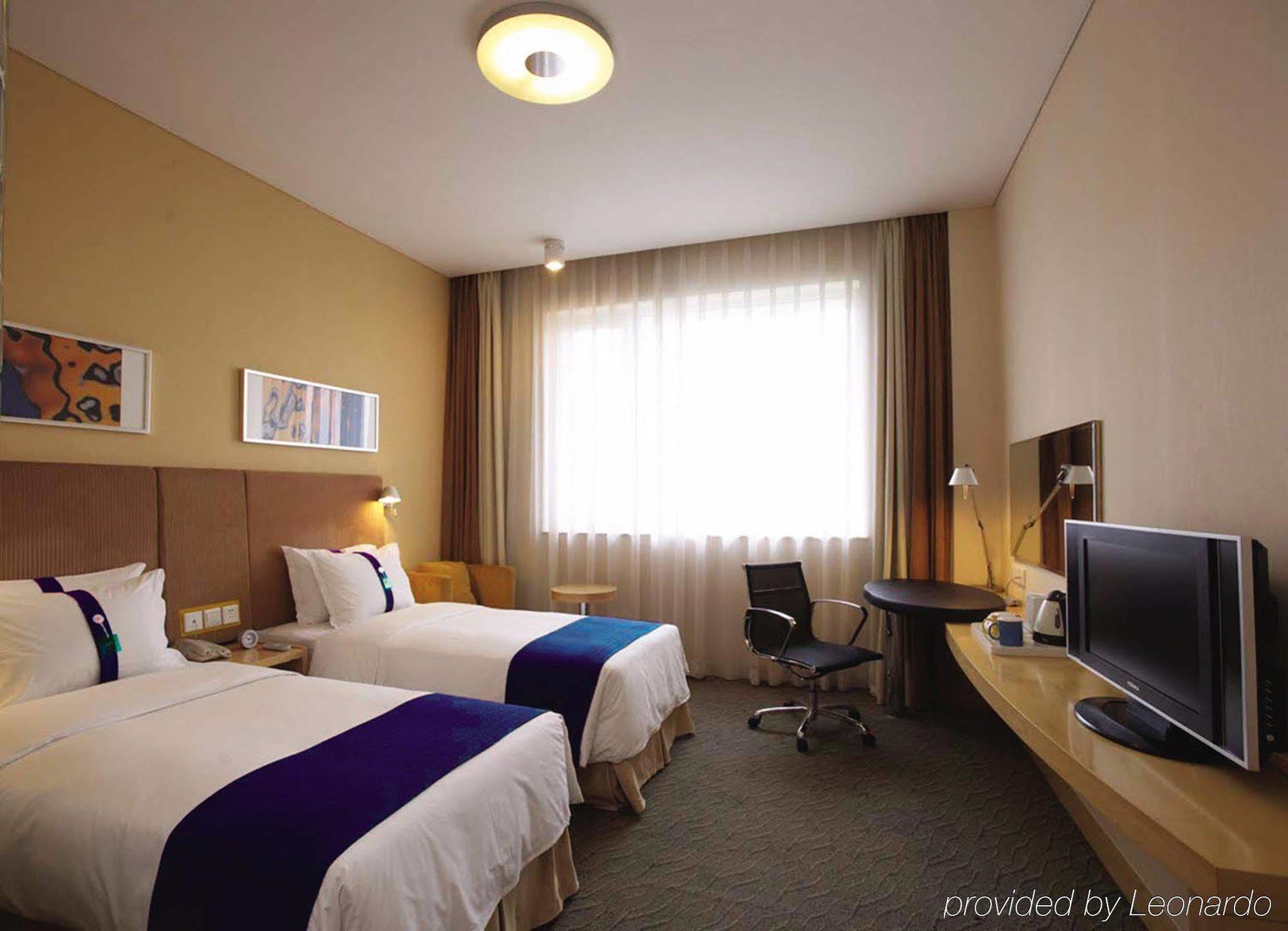 Holiday Inn Express Shenyang North Station By Ihg Εξωτερικό φωτογραφία